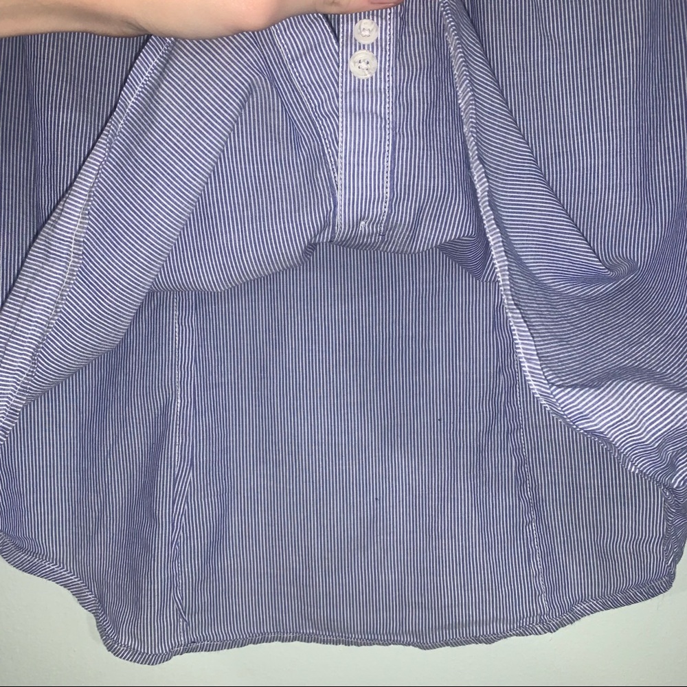 American Eagle Outfitters Size Medium long sleeve button down - Picture 6 of 8